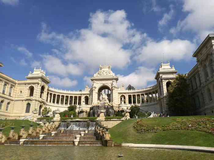 隆尚宫-"交通,买了马赛地铁72小时通票后,坐有轨."-大众点评移动版