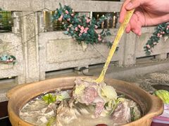 -聚汇三少·龙虾·中餐厅(莫邪路新天地店)