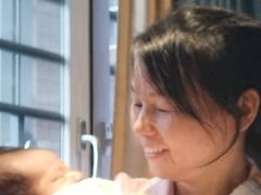 -鲸鱼妈妈月嫂/育婴师定制