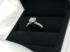 -亭亭鲜花店(中山北路店)