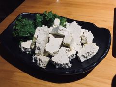 陕南老豆腐-洪氏嗨捞·广东猪肚鸡·椰子鸡火锅(西咸万象城店)