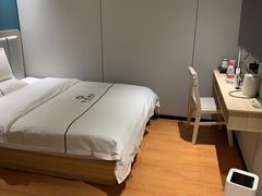 -全悦酒店(广州天河林和西地铁站店)