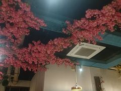 -贵府酸汤牛肉火锅·贵州老字号(飞山街店)