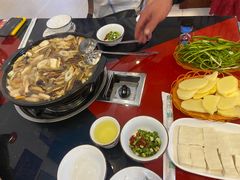 -草墩罗非鱼庄•野生菌•腊排骨(七星街上段店)