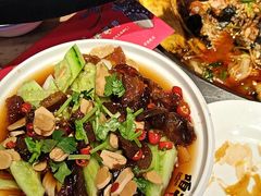 -咱屯子铁锅炖直营店(保利店)