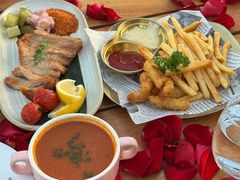 -埠口精酿夜景餐酒吧· BREWPORT BISTRO(长嘉汇重庆之眼店)