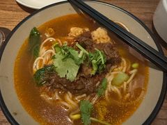 -新盈光·云会所(百丈东路店)