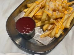 -芳草地西式融合餐厅(回龙窝店)