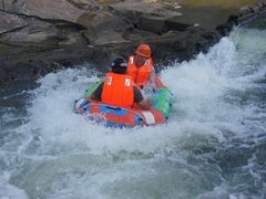 -仙山谷激浪漂流