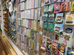 零售区-猫的天空之城概念书店(束河店)