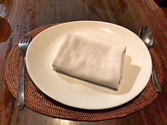 餐具摆设-DiAtas by Art Cafe Bumbu Bali