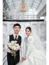 -MECCI婚礼摄影跟拍(红东方广场店)