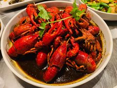 -龙巢盱眙龙虾·牛蛙·烧烤宵夜(八卦岭店)