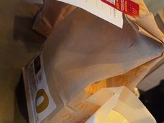 -麦当劳(虹梅路地铁站店)