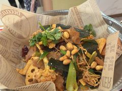 -红渡小香·牛肉麻辣香锅(车站南路店)