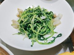 -鸭王烤鸭店(三里河店)