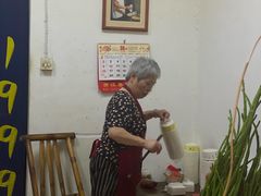 -仓桥直街臭豆腐
