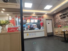 -华莱士·全鸡汉堡(宝岗店)
