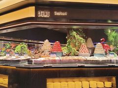-钱小奴海鲜自助黑金店(杭州滨江龙湖店)