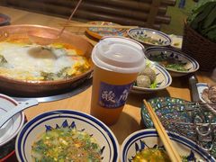 -洱火云南酸菜牛肉火锅(石景山当代商城店)