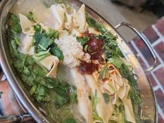 -老谷家黄泥烧鸽子·烧烤