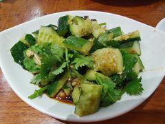 拍青瓜-馨香苑·潮汕菜·海鲜砂锅粥·深大老字号(南头店)