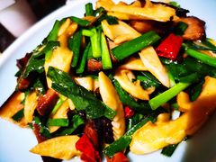 酱肉炒春笋-菲乐餐厅(三十年经营·湖滨路店)