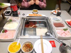 -海底捞火锅(关山保利店)