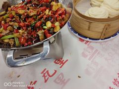 -堂瓦里·33年传统赣菜(第一街区店)