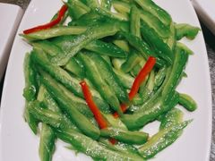 -天山集市(和家乐广场店)