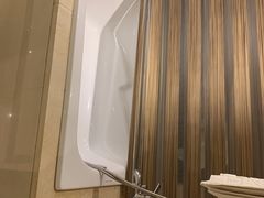 -兴芮温泉度假区