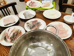 -正能量脆肉鲩火锅