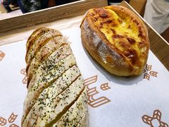 岩烧榴莲面包-麦陌(正弘城店)