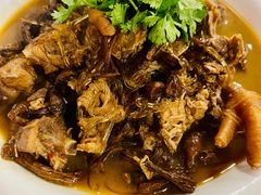 小鸡炖蘑菇-金百万烤鸭店(马甸店)