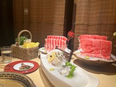 -余欢领鲜火锅(新街口店)