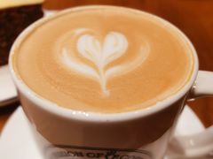 拿铁-Jamaicablue Coffeeshop(中央广场店)
