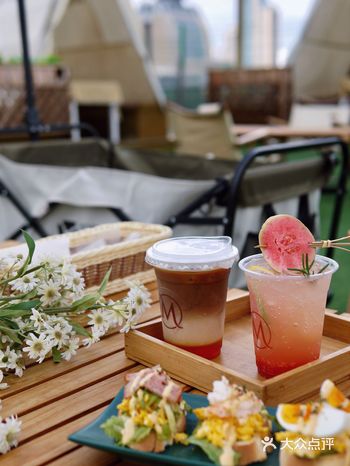 这个夏天怎么都要来这家空中花园餐厅看一次日落吧