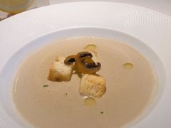 奶油蘑菇汤-秀儿家の小确幸花园西餐厅