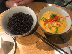 泰式黄咖喱鲷鱼虾仁饭-Wagas沃歌斯(百盛优客店)