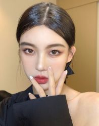 -爱的化妆工作室(雅地天际店)