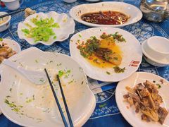-瑞丰园庭院餐厅·白族传统家常菜