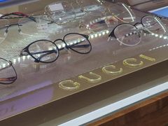 -回瑞眼镜·蔡司·依视路官方授权店(广益路万达店)