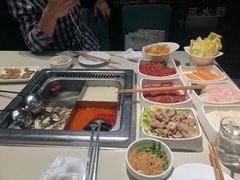 -海底捞火锅(武胜路凯德广场店)