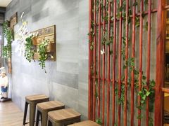 等位区-万能料理屋(钟鼓岭路店)