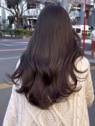 -丝语萱形象