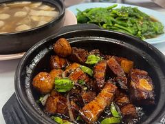 瓦煲干肉骨茶-新记肉骨茶