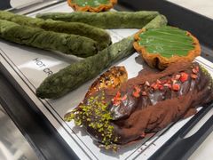-HOT CRUSH趁热集合·现烤面包(上海环球港店)