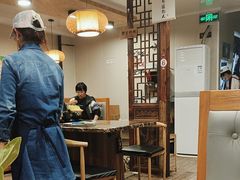 -灶知轩湘西石锅鱼(万佳广场店)