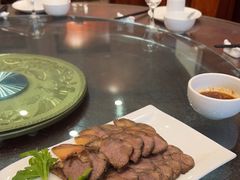 -洁神饭庄·海鲜·青岛菜·30年老字号(五四广场店)