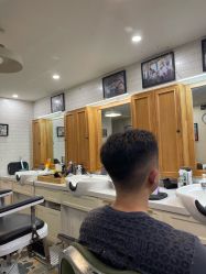 -韦恩先生Barbershop英式男士理发馆